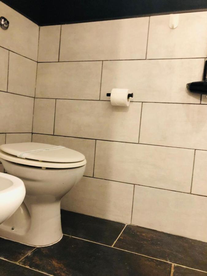 ナポリIndustrial Annareアパートメント エクステリア 写真